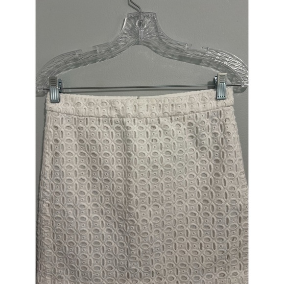 J.Crew Skirt Women’s 2 White Eyelet Cut Out Pencil Straight Zip Cotton 45712 - Picture 4 of 12
